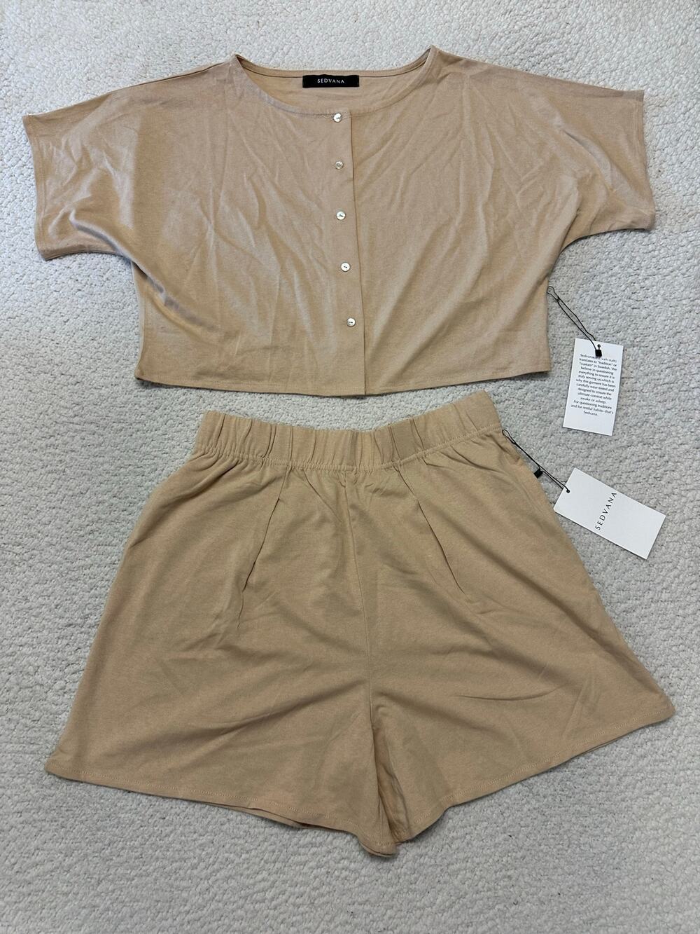 NWT* Sedvana Womens Set Shorts Medium and Top Small
